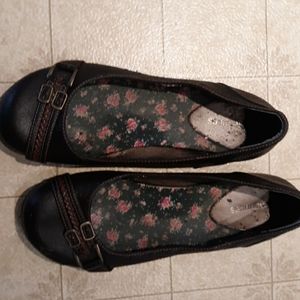 Flats from Maurice's